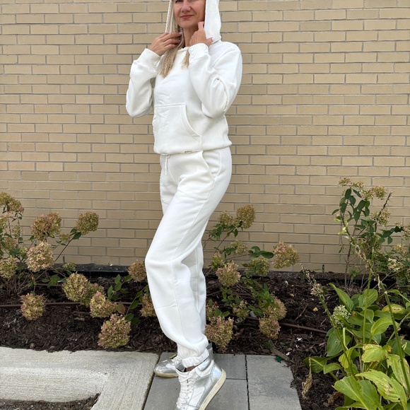 New White Set from two pieces - Picture 5 of 6